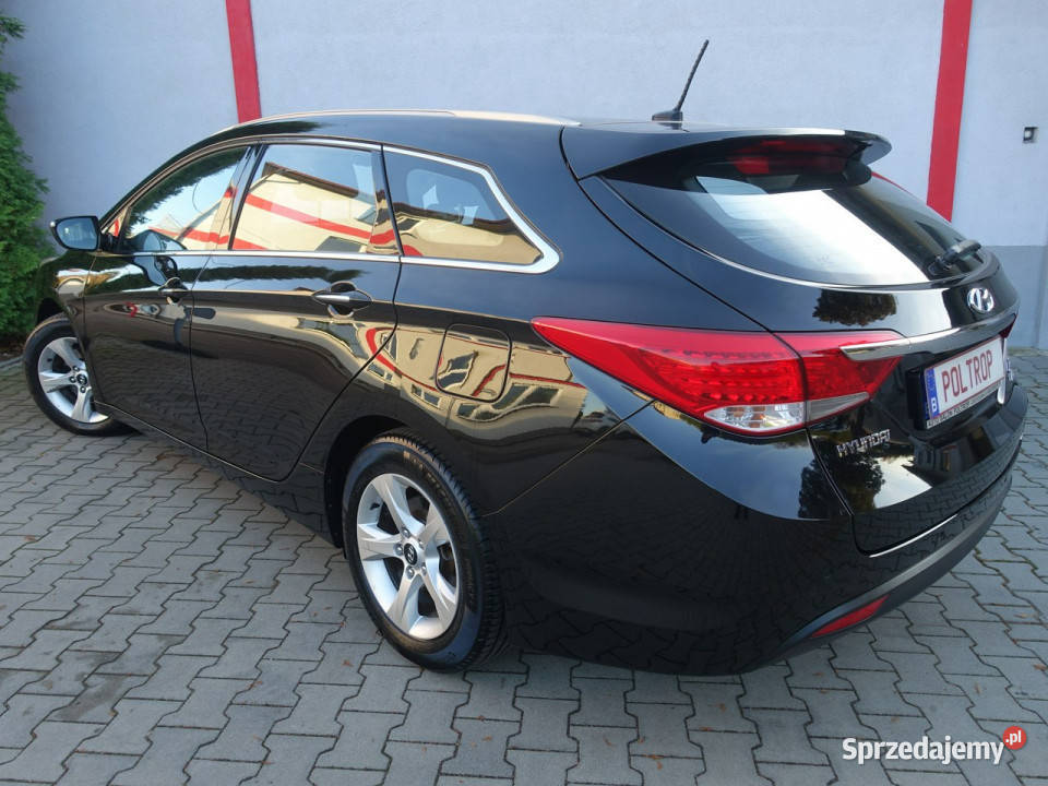 Hyundai i40 17D Navi Alu Klimatronik Ledy KamCof czarny Częstochowa