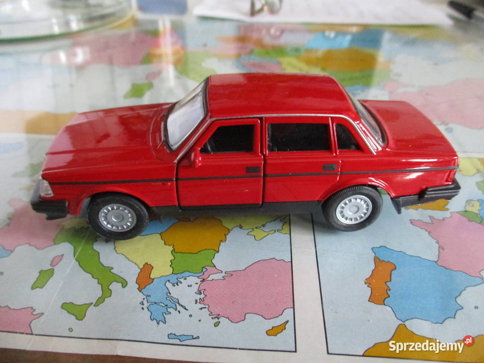 Historyczny model VOLWO 204 GL sprzedam