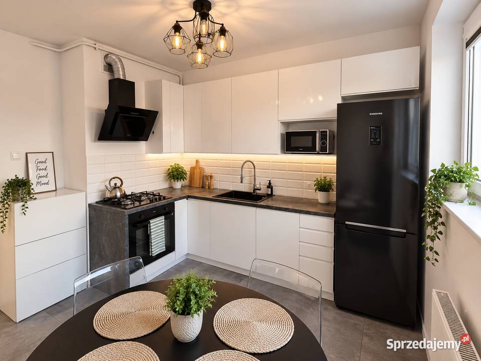 Mieszkanie do wynajęcia 54 m 2 pokoje balkon