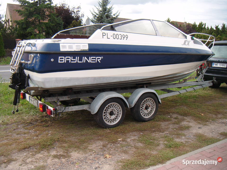 Motorówka ŁODZ BAYLINER 1950 KADŁUB Września