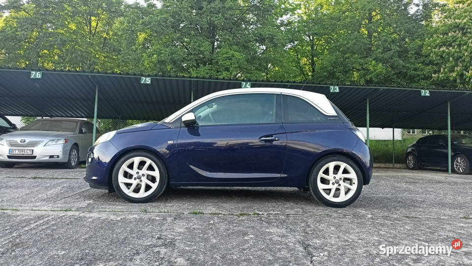 Opel Adam zadbane auto niski przebieg benzyna Tomaszów Mazowiecki sprzedam