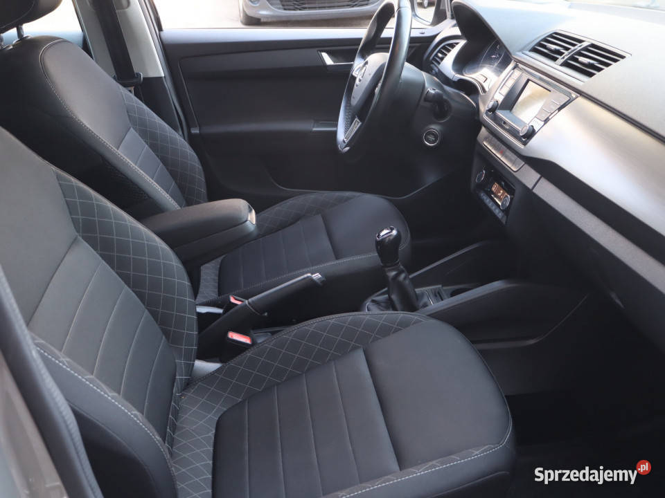 Skoda Fabia 10 TSI gniazdo USB