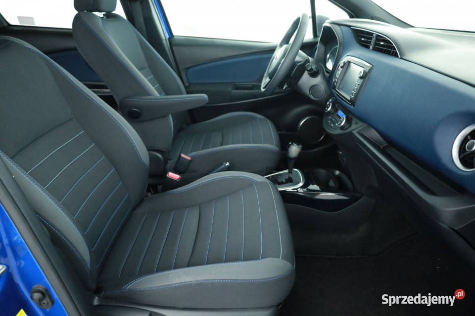 Toyota Yaris 15 Dual VVTi wielofunkcyjna kierownica Piaseczno