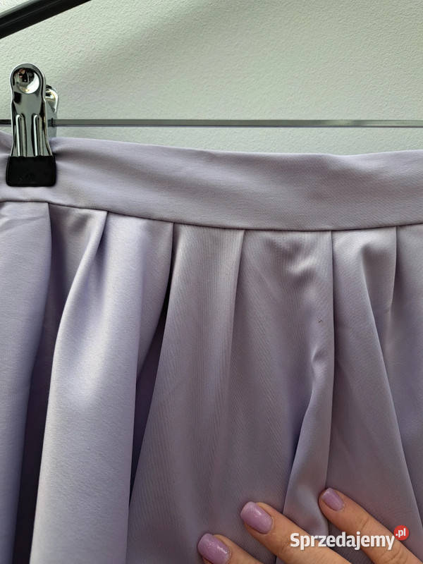 Urocza rozkloszowana spódnica w kolorze Trąbki Wielkie sprzedam