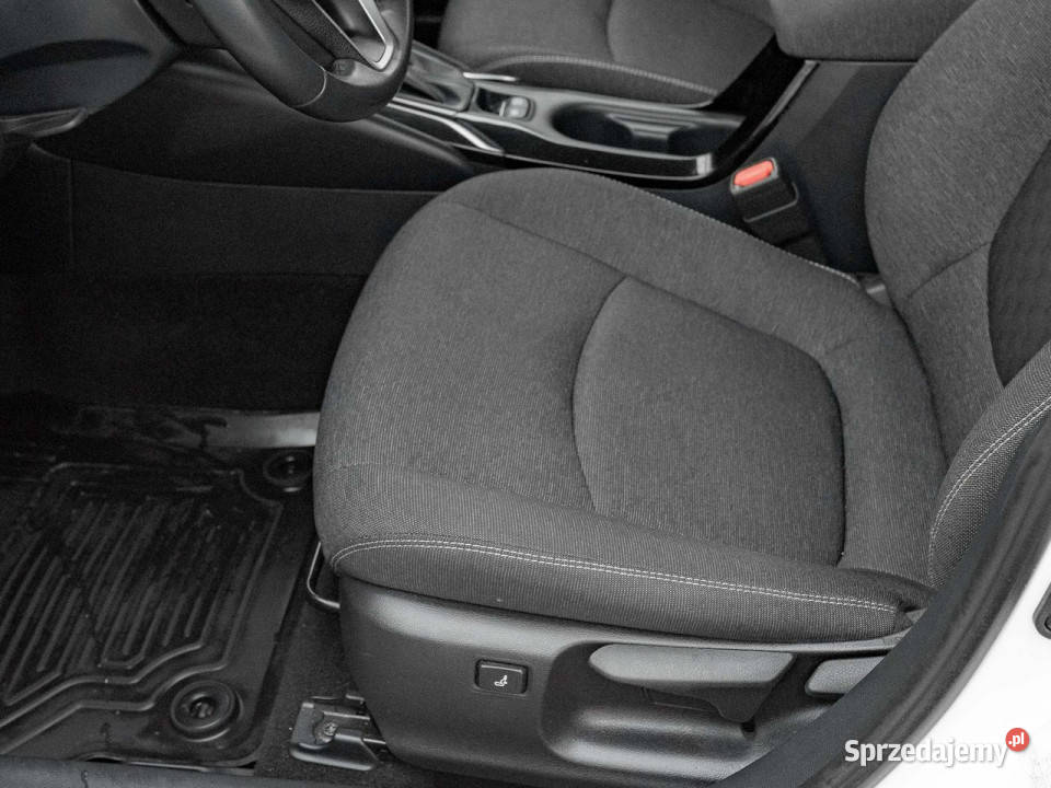 Toyota Corolla GD3K48618 Hybrid Comfort Kcof gniazdo USB pomorskie Gdańsk