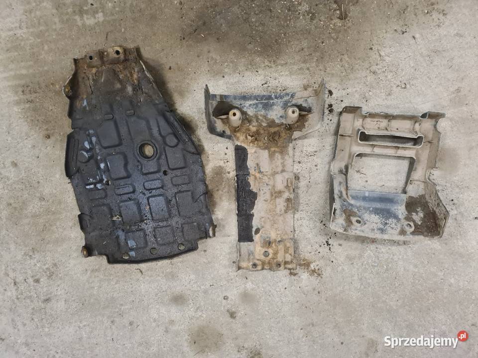 Oslony spodu suzuki eiger 400 Plastiki Wiele sprzedam