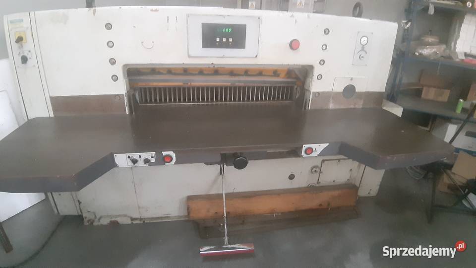 GilotynęKrajarką do papieru ADAST MS115 sprzedam