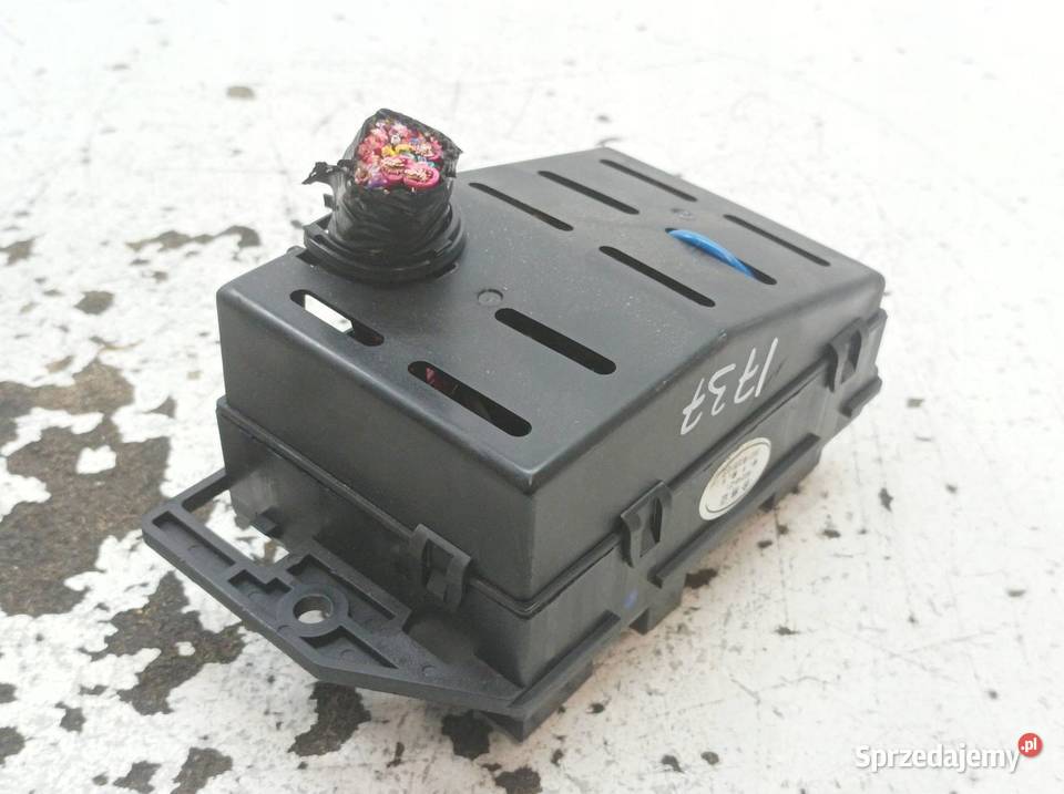 SKRZYNKA BEZPIECZNIKÓW ET374010200A0 15 B 106