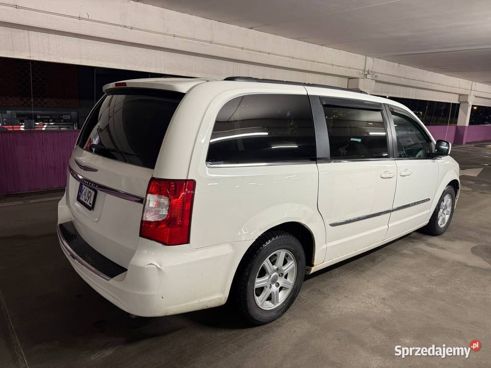 Chrysler Town Country 2013 r 36 Automat 7 osob 278KM Kraków