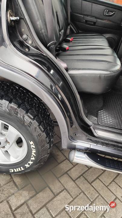 Terracan 29 klimatyzacja hak 35t Pajero land czarny sprzedam