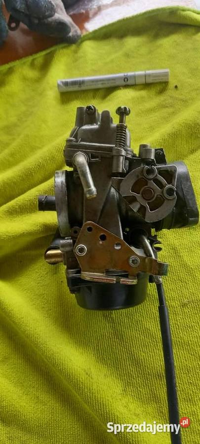 Suzuki dr 650 rse gaźnik Koło