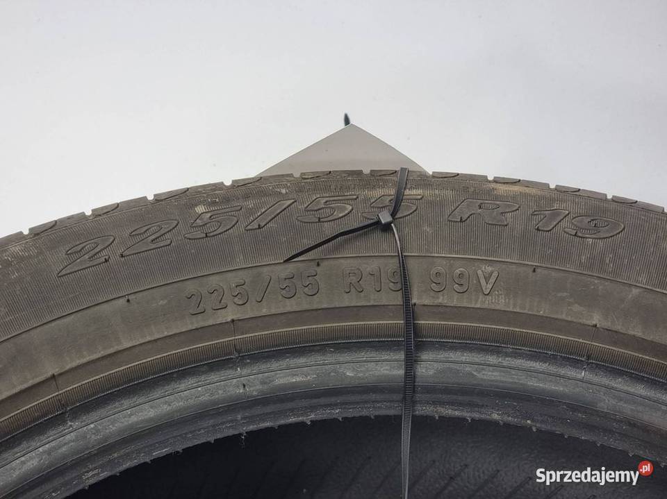 OPONA 19 PIRELLI LATO FIAT FREEMONT 22555 R19 Lipno