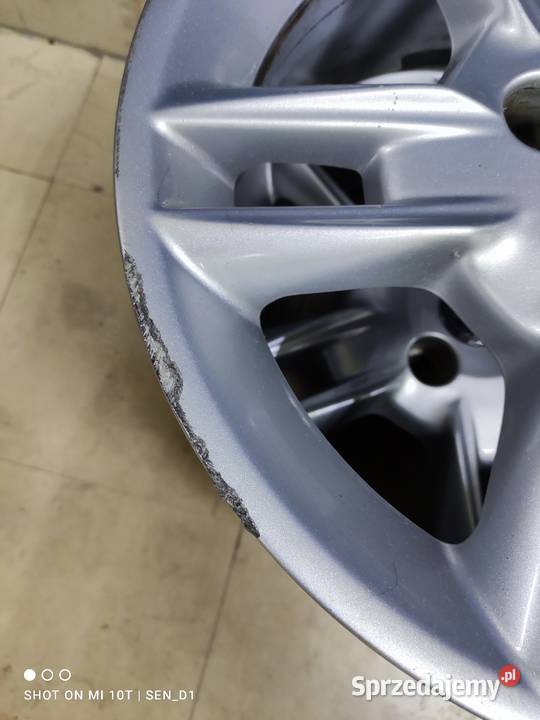 Felgi aluminiowe Fiat R 15 4x98 581 mm ET 33 Części