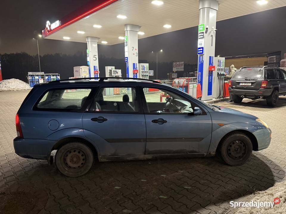 Ford Focus 16 Benzyna Klimatyzacja Elektryka Hak klimatyzacja Samochody osobowe