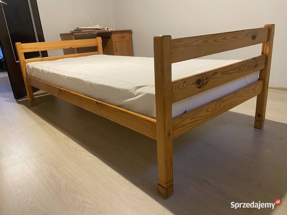 Sprzedam łóżko drewniane sosna