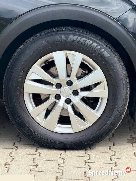 Peugeot 3008 12 PureTech GPF Access SS 130 2019r