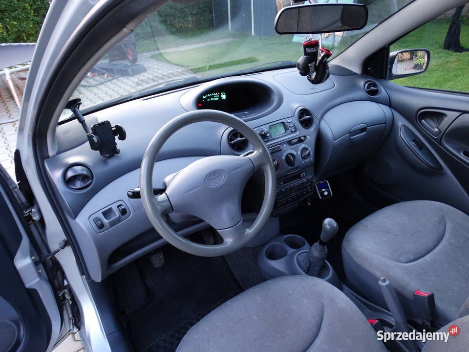 Toyota Yaris klima wspom zarej 10 manualna lubelskie Zamość