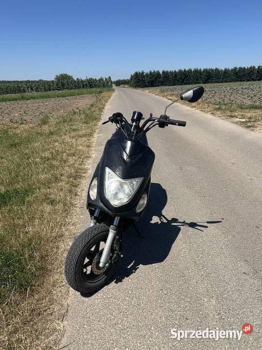 Skuter Zipp 5070 Samborzec