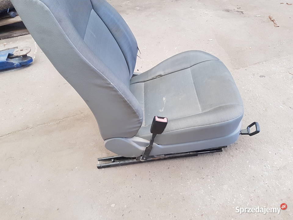 VW CADDY 2K0 2005 2006 FOTEL SIEDZENIE LEWE