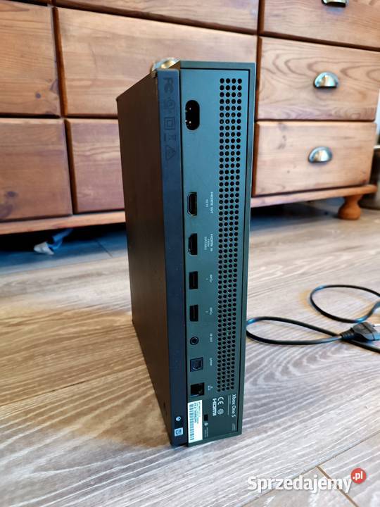 Xbox One S