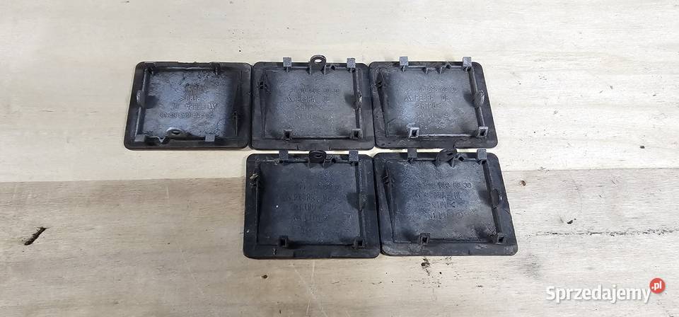 Zaślepka progu lewy tył mercedes w210 2106986930 Zbąszyń