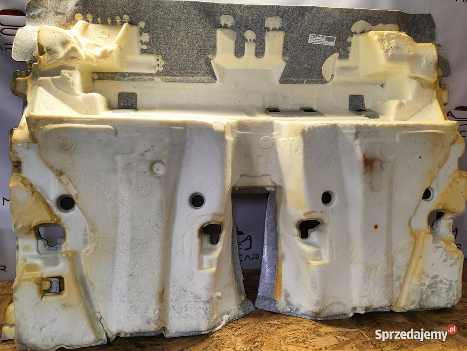 Dywan Wykładzina Tył Volvo V50 36155105 Szara osobowe Pleszew sprzedam