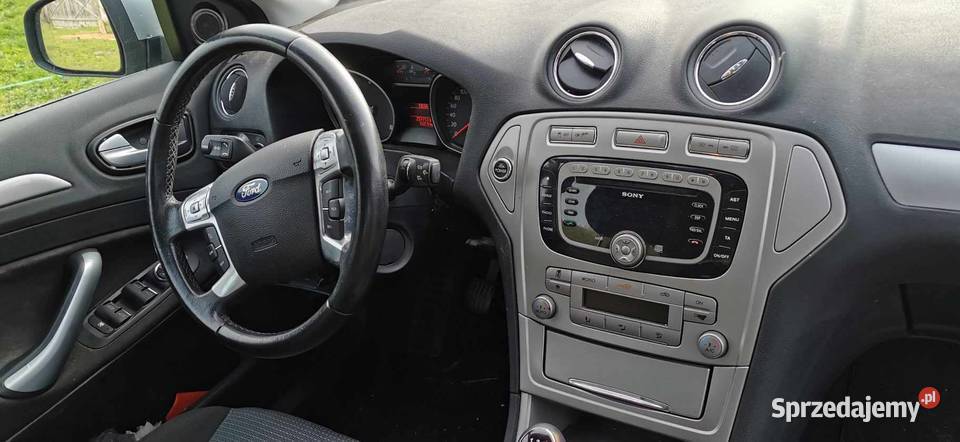 fajne mondeo 20 145 Baranów