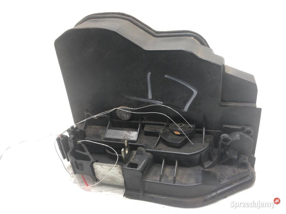 ZAMEK DRZWI LEWY TYŁ BMW E83 SUV 7202147 0311 sprzedam