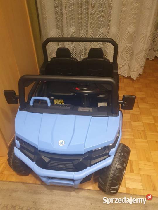 Samochodzik elektryczny dwuosobowy dzieci Żelichowo sprzedam