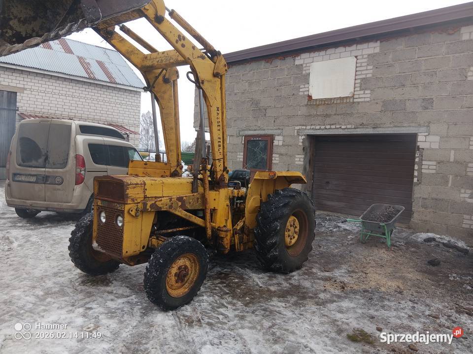 Ładowarka traktor z turem MF Massey Ferguson Massey Ferguson Bulkowo