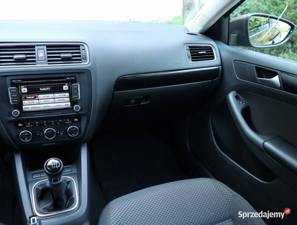 VW Jetta 12 TSI światła przeciwmgielne Piaseczno