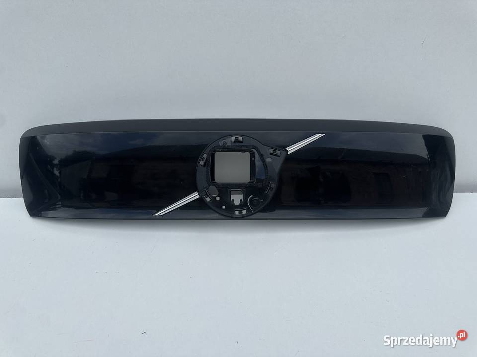VOLVO XC40 C40 GRILL ATRAPA POD RADAR 32337601 Międzychód