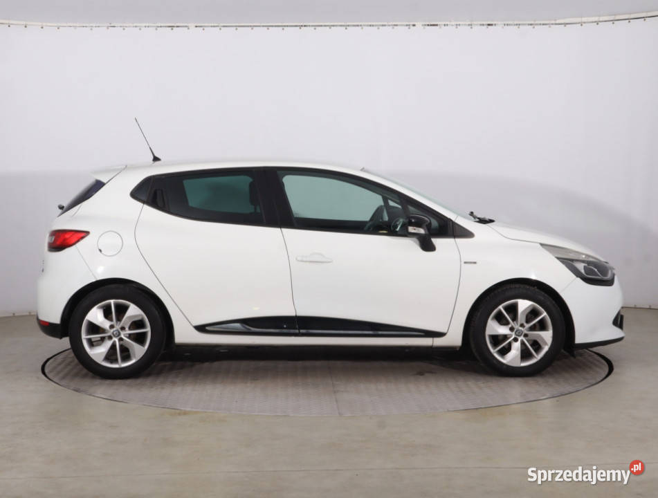 Renault Clio 09 TCe Piaseczno