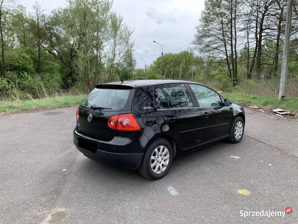 Volkswagen Golf V 5 Drzwi Bogate wyposażenie śląskie Jaworzno sprzedam