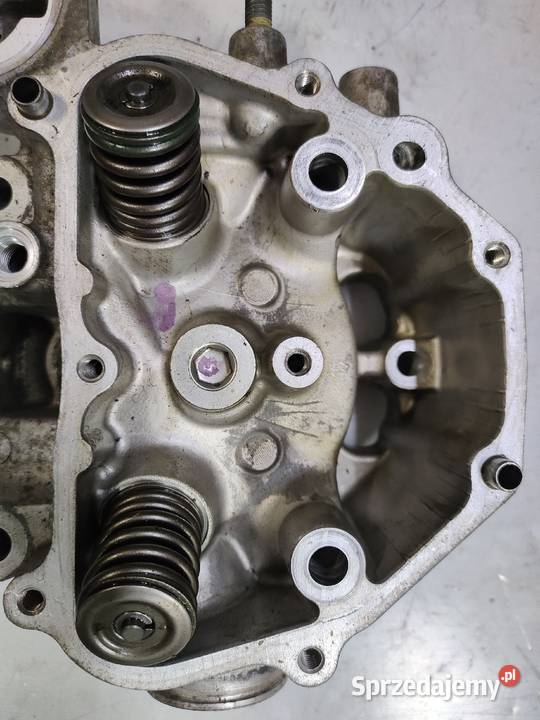 Głowica kompletna zawory honda TRX 420