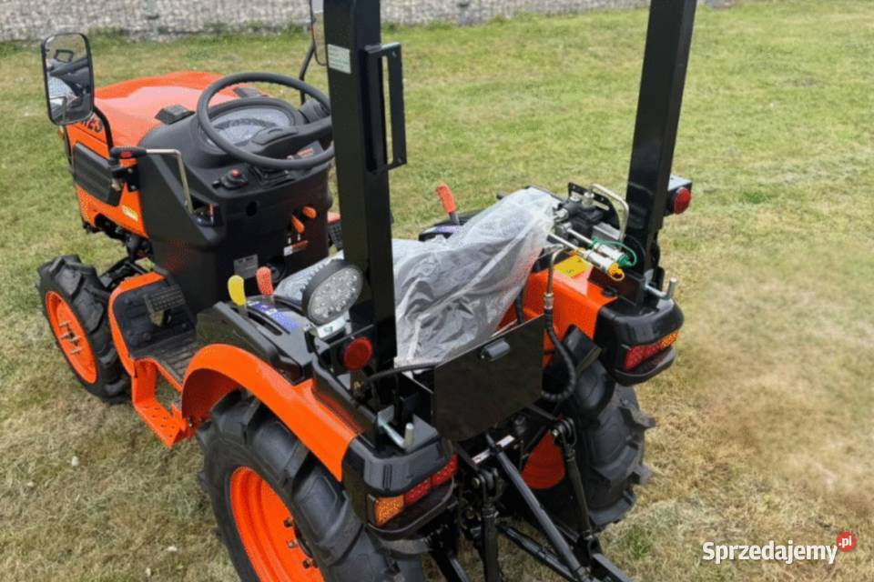 Minitraktor 4x4 TERRES T25 25 gwarancja Dunkowa