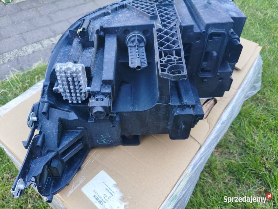 tiguan 2 lampa reflektor prawa przod Lampy przednie Zgierz sprzedam