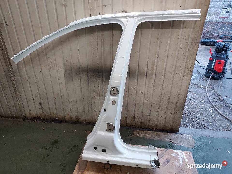 Słupek środkowy Dacia Duster I lewa strona Warszawa sprzedam