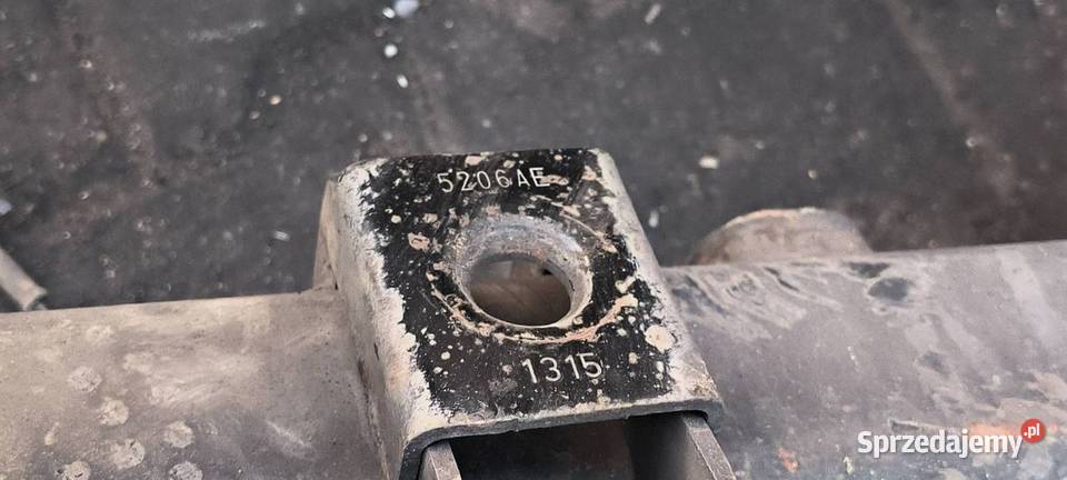 BELKA SANKI TYŁ RENAULT MASTER III osobowe Lipno