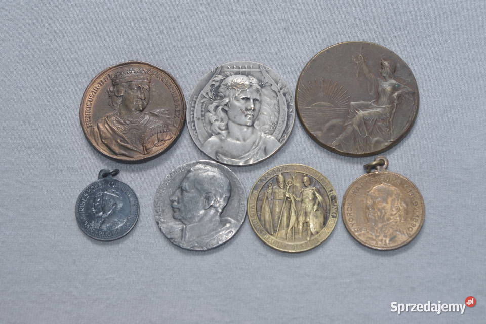 Zestaw medali różnych 7