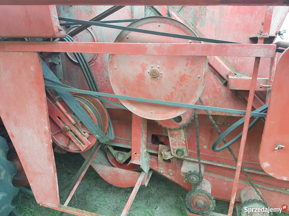 Kombajn zbożowy Massey Ferguson 487 na części Kombajny sprzedam