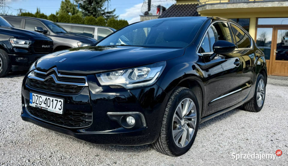 Citroen DS4 SkóraNaviPDCMasażeBlis immobilizer dolnośląskie Kamienna Góra