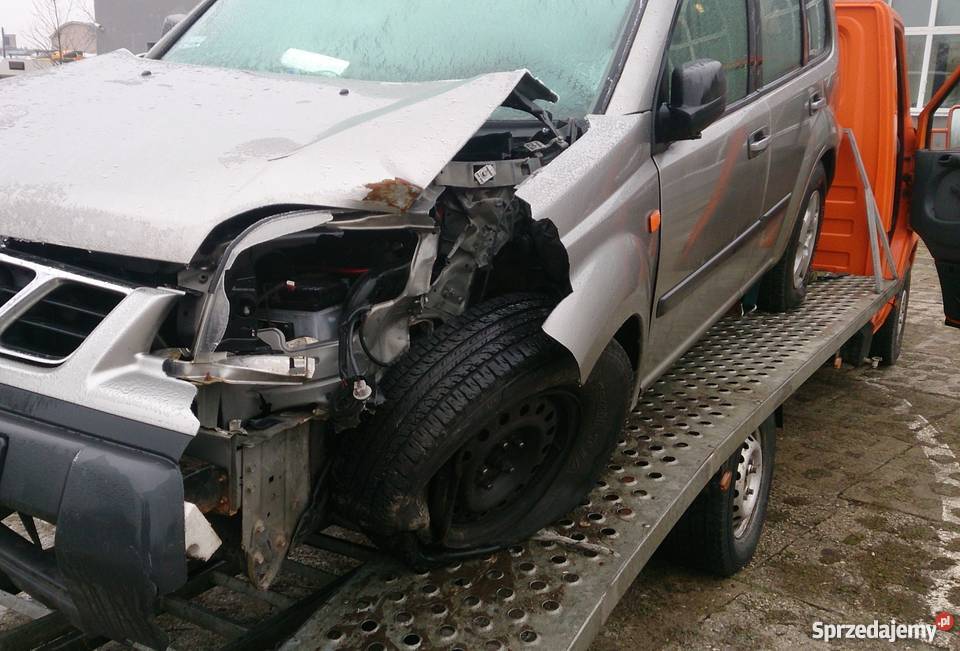 nissan x trail uszkodzony lewy przod lubelskie Kock