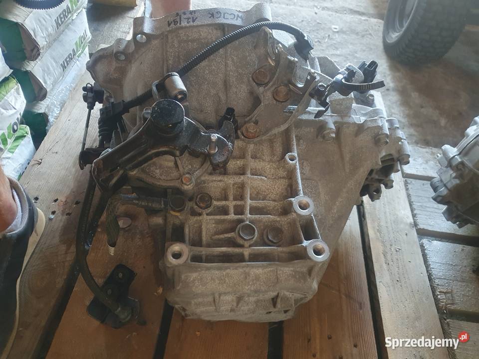 SKRZYNIA BIEGÓW HYUNDAI IX 35 17 CRDI WCJ6K łódzkie Skierniewice