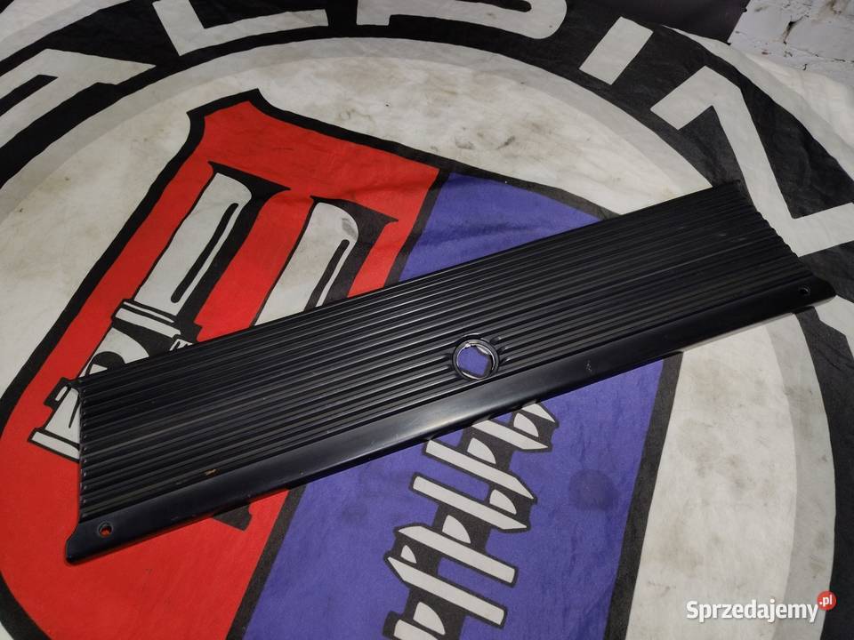 Blenda osłona pasa tylnego bmw e21 oryginał Aleksandrów Łódzki sprzedam