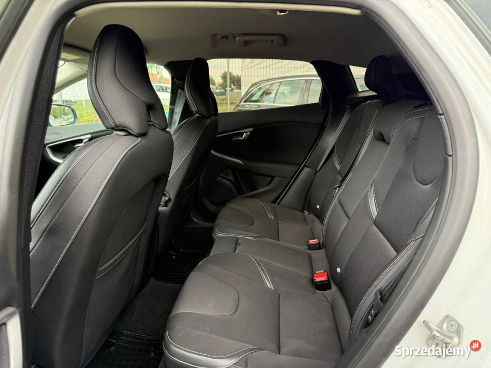 Volvo V40 20 D2 120 Automat Navi Full Led Kamera czujnik zmierzchu