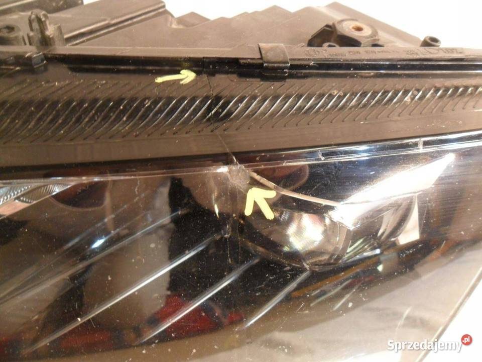 Reflektor Przód strona lewa Skoda Octavia Mk3 5E wielkopolskie Nowy Tomyśl