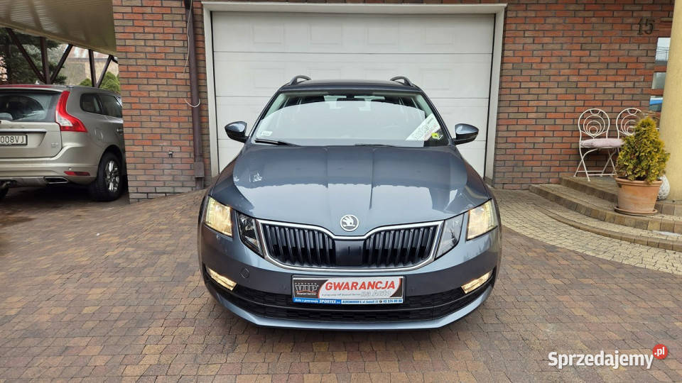 koda Octavia 16 TDI 115 Ambition pakiety Salon łódzkie Aleksandrów Łódzki sprzedam