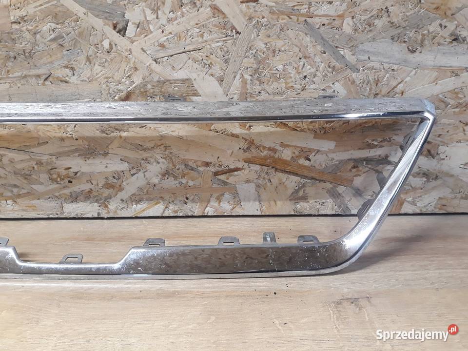 SEAT IBIZA 5 V RAMKA CHROM GRILLA ATRAPY Międzychód