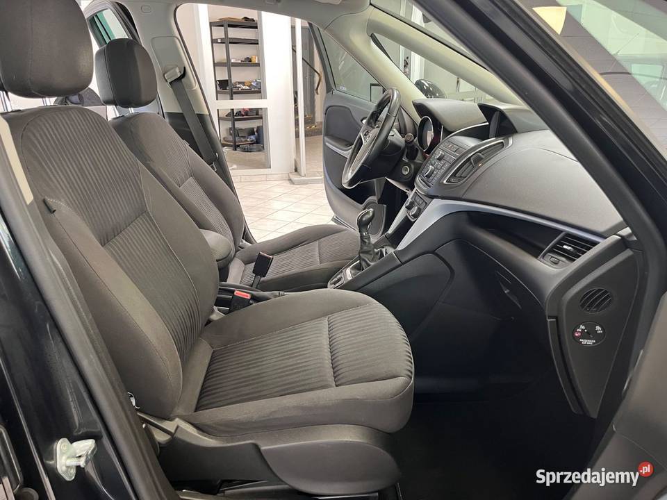 OPEL ZAFIRA TOURER 2016 R 14 T BENZ 140 7 OSÓB Jelenia Góra